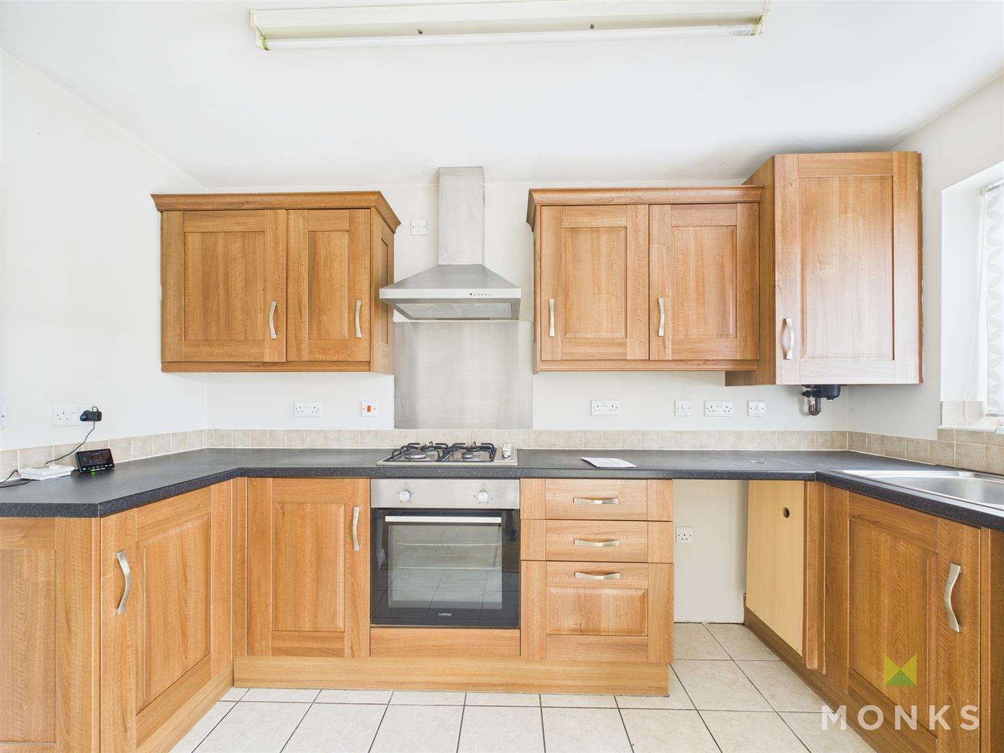 10 Harvey Gardens, Shrewsbury, SY2 5TG SSTC